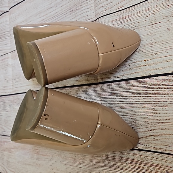 Naturalizer Nude Pump - Picture 6 of 9